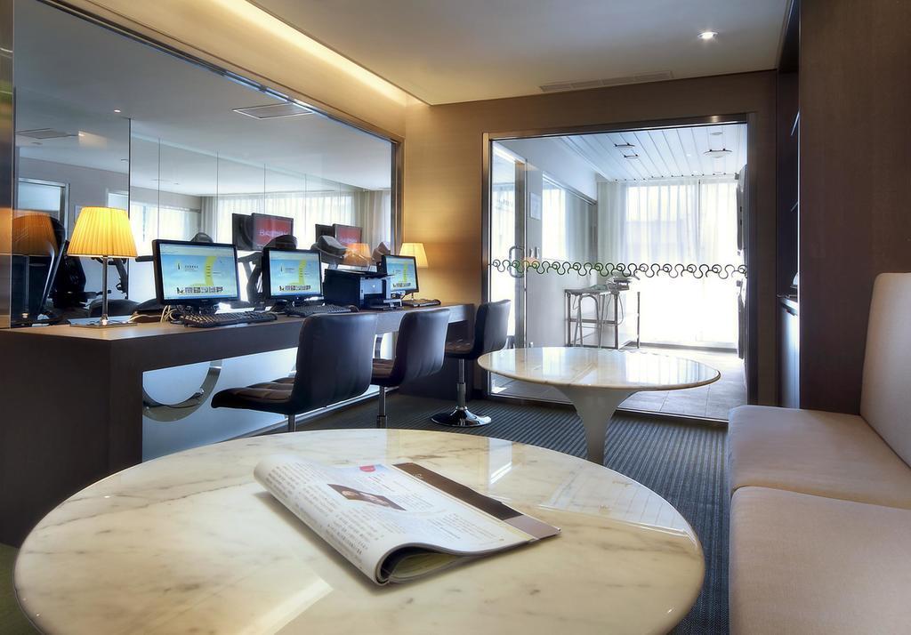 Park City Hotel Central Taichung Eksteriør billede