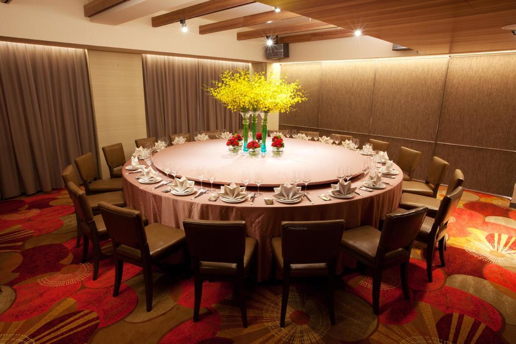 Park City Hotel Central Taichung Eksteriør billede