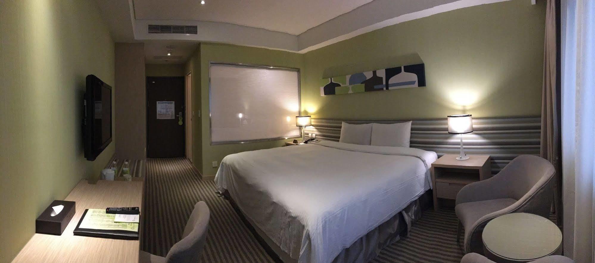 Park City Hotel Central Taichung Eksteriør billede